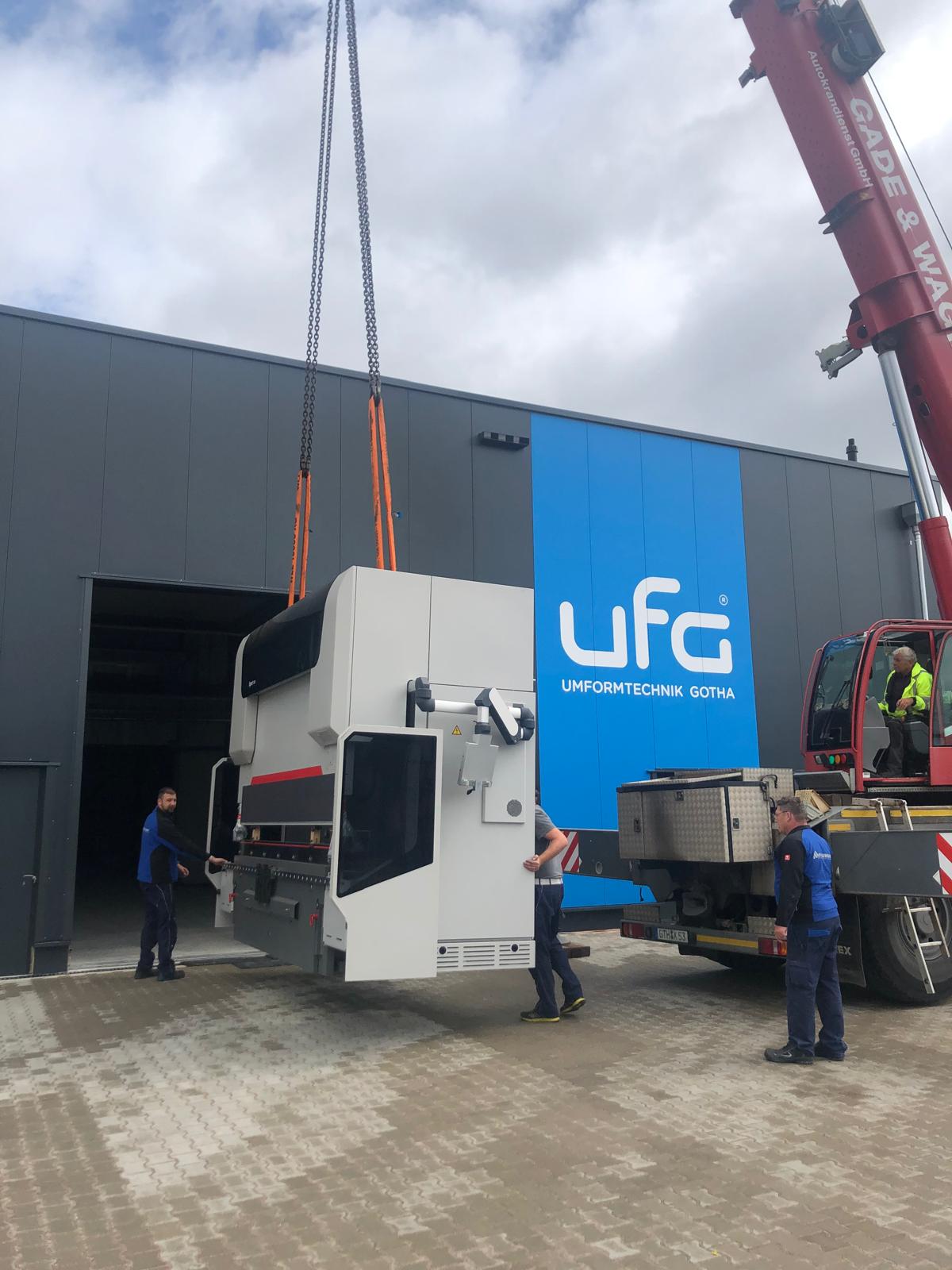 Press Brake Bystronic II – UFG Umformtechnik GmbH Press Brake Bystronic II – UFG Umformtechnik GmbH
