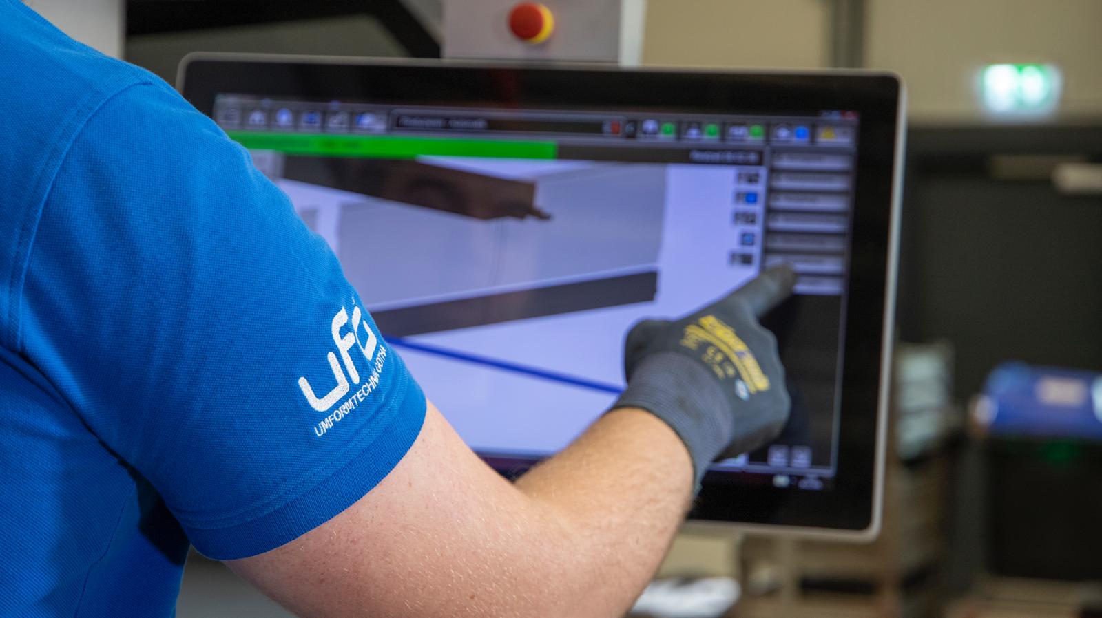 Press Brake V – UFG Umformtechnik GmbH Press Brake V – UFG Umformtechnik GmbH